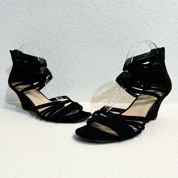Nine West Black Ribcage Ankle wedge Heels woman's 9.5 - Picture 3 of 8